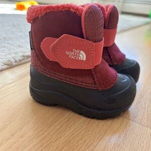 The North Face Kids' Burgundy and Black Snow Boots